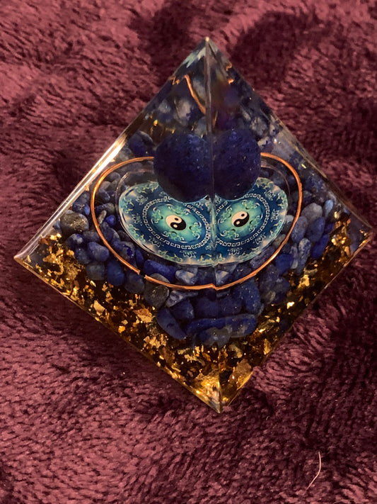 6 Crystal Lapis Orgone Pyramid